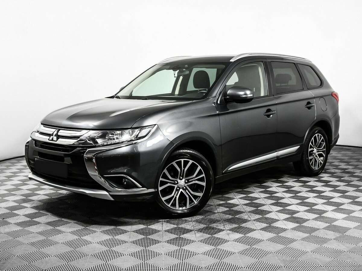 Mitsubishi Outlander с пробегом — 2018 год. Посмотреть фото