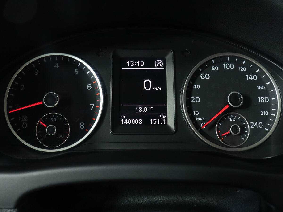 Volkswagen Tiguan с пробегом — 2013 год. Фото: #8