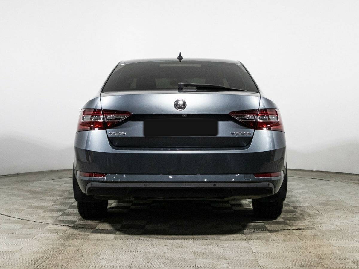 Skoda Superb с пробегом — 2018 год. Фото: #5