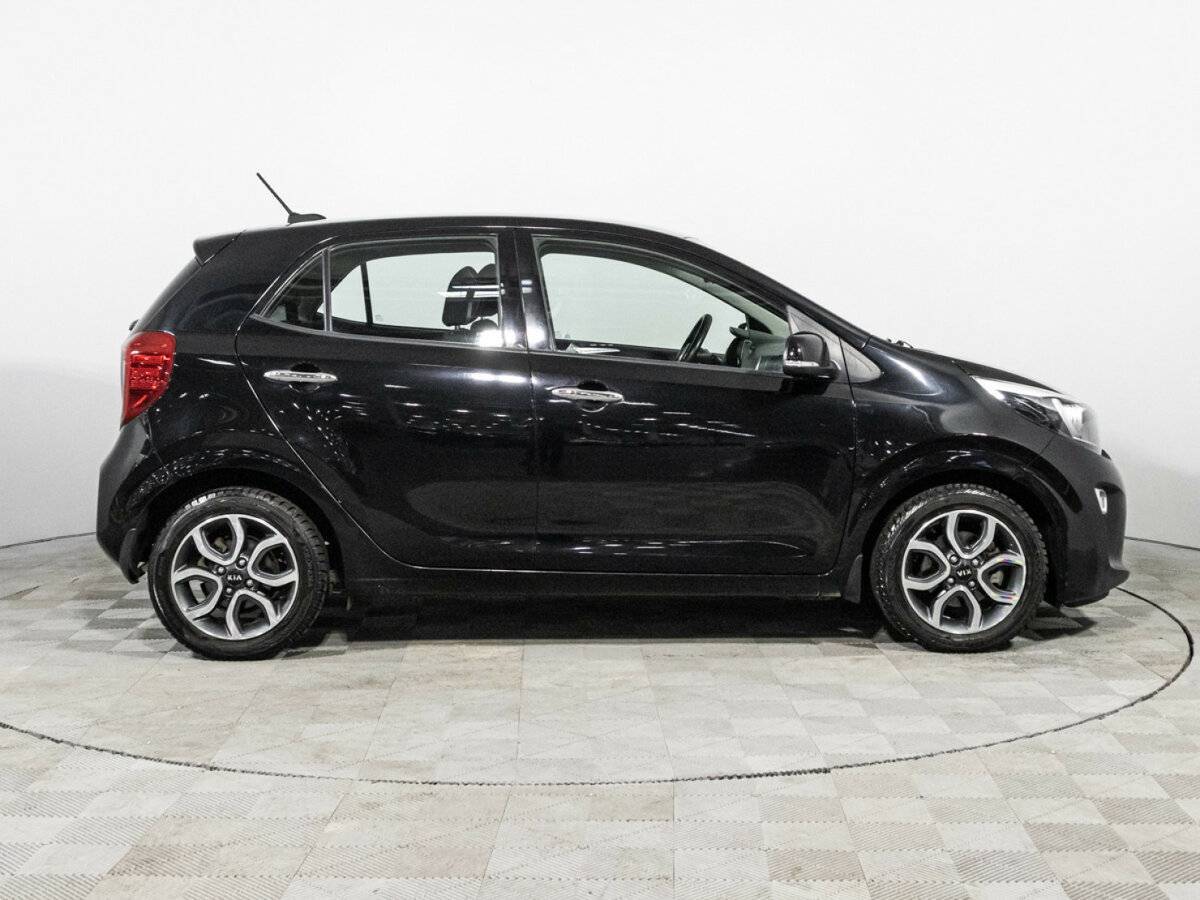 Kia Picanto с пробегом — 2017 год. Фото: #3