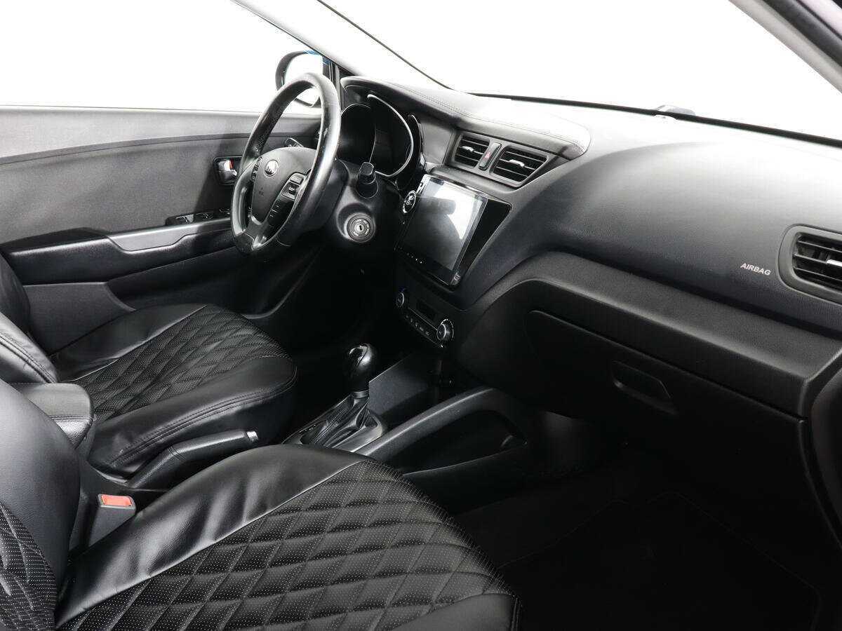Kia Rio с пробегом — 2017 год. Фото: #9