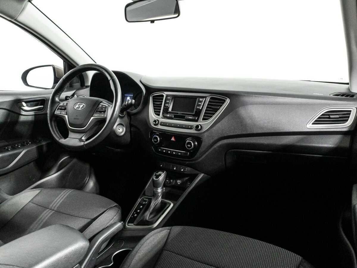 Hyundai Solaris с пробегом — 2019 год. Фото: #8