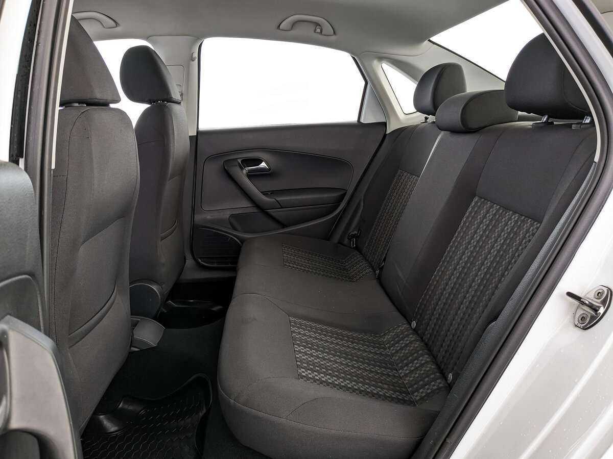 Volkswagen Polo с пробегом — 2019 год. Фото: #16