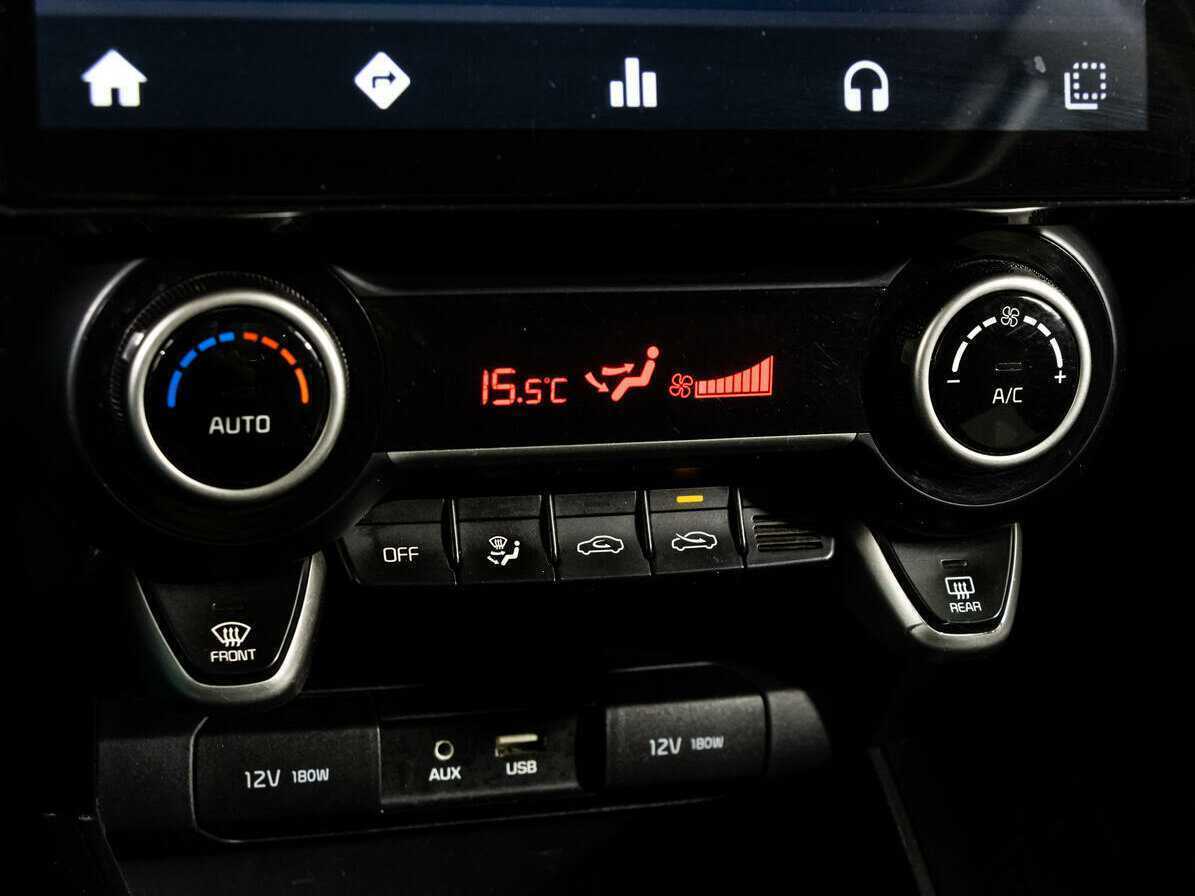 Kia Rio с пробегом — 2017 год. Фото: #12