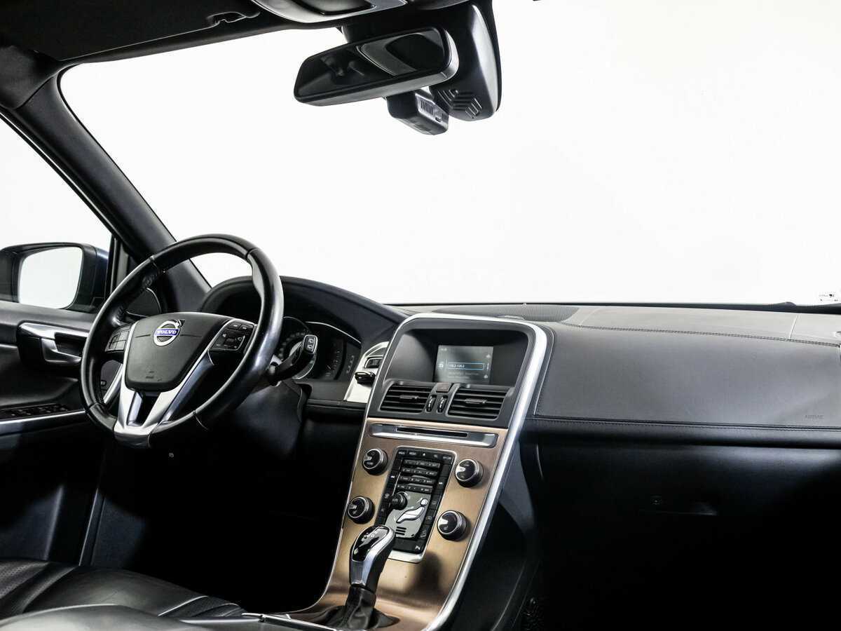 Volvo XC60 с пробегом — 2014 год. Фото: #6