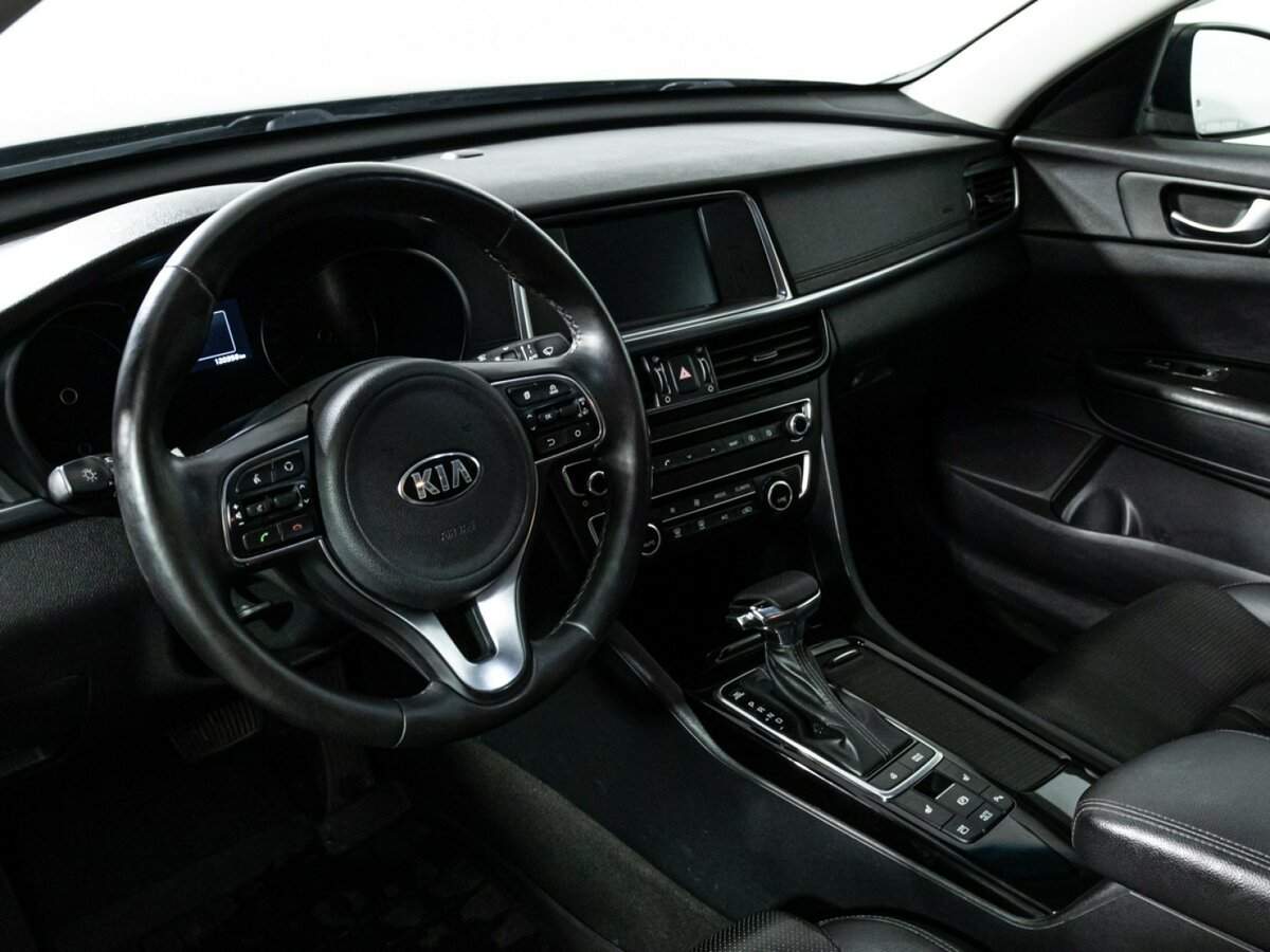 Kia Optima с пробегом — 2017 год. Фото: #10