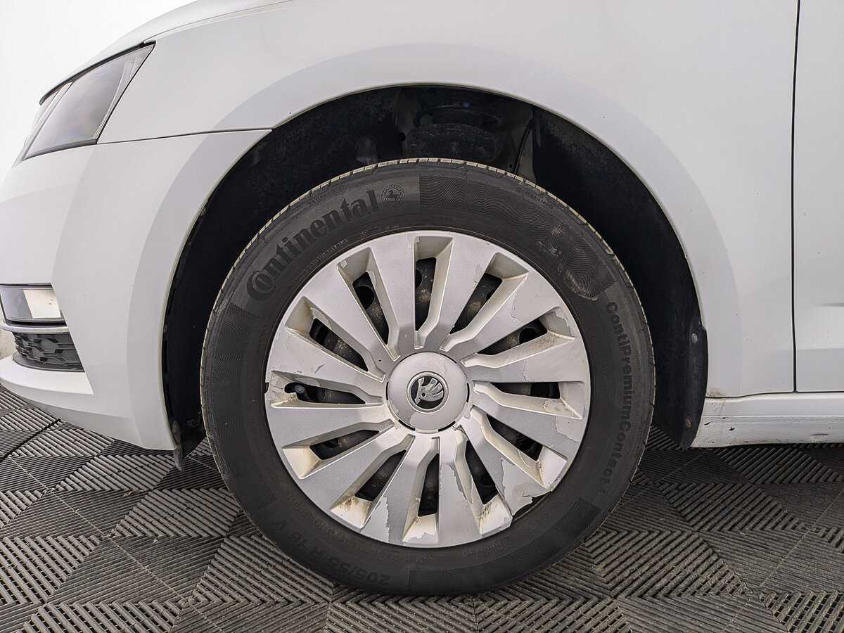 Skoda Octavia с пробегом — 2019 год. Фото: #10