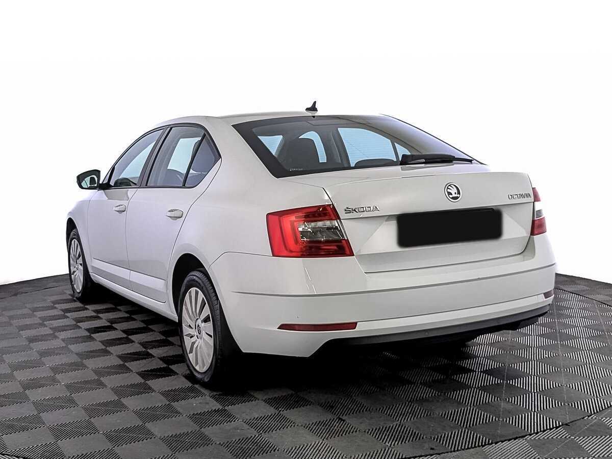 Skoda Octavia с пробегом — 2019 год. Фото: #6