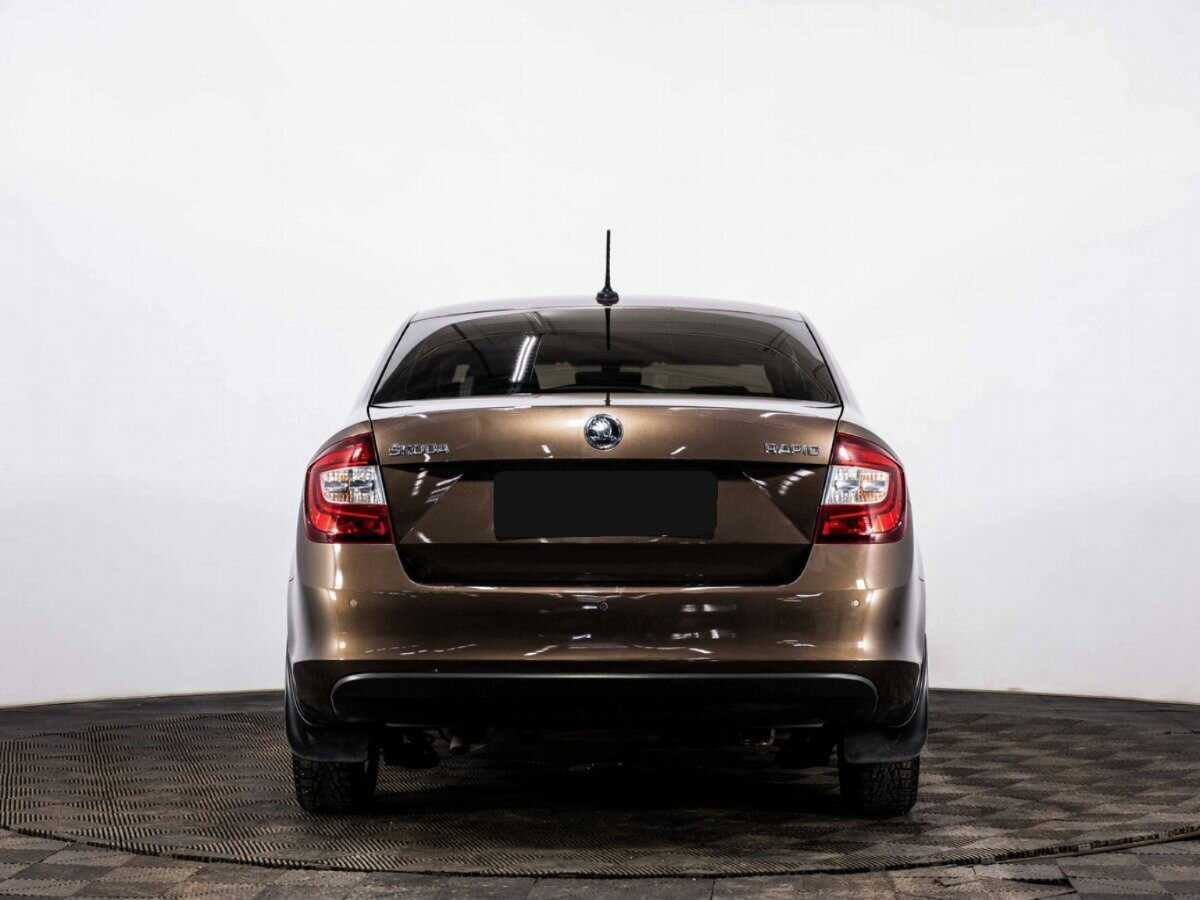 Skoda Rapid с пробегом — 2018 год. Фото: #4