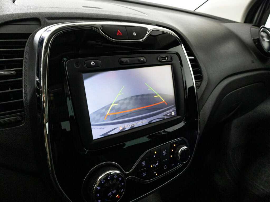 Renault Kaptur с пробегом — 2016 год. Фото: #15