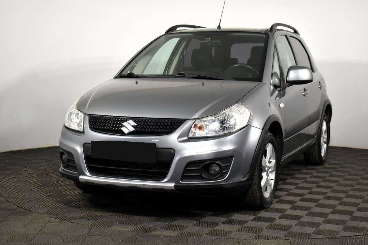 Suzuki SX4 с пробегом — 2013 год. Фото: #0