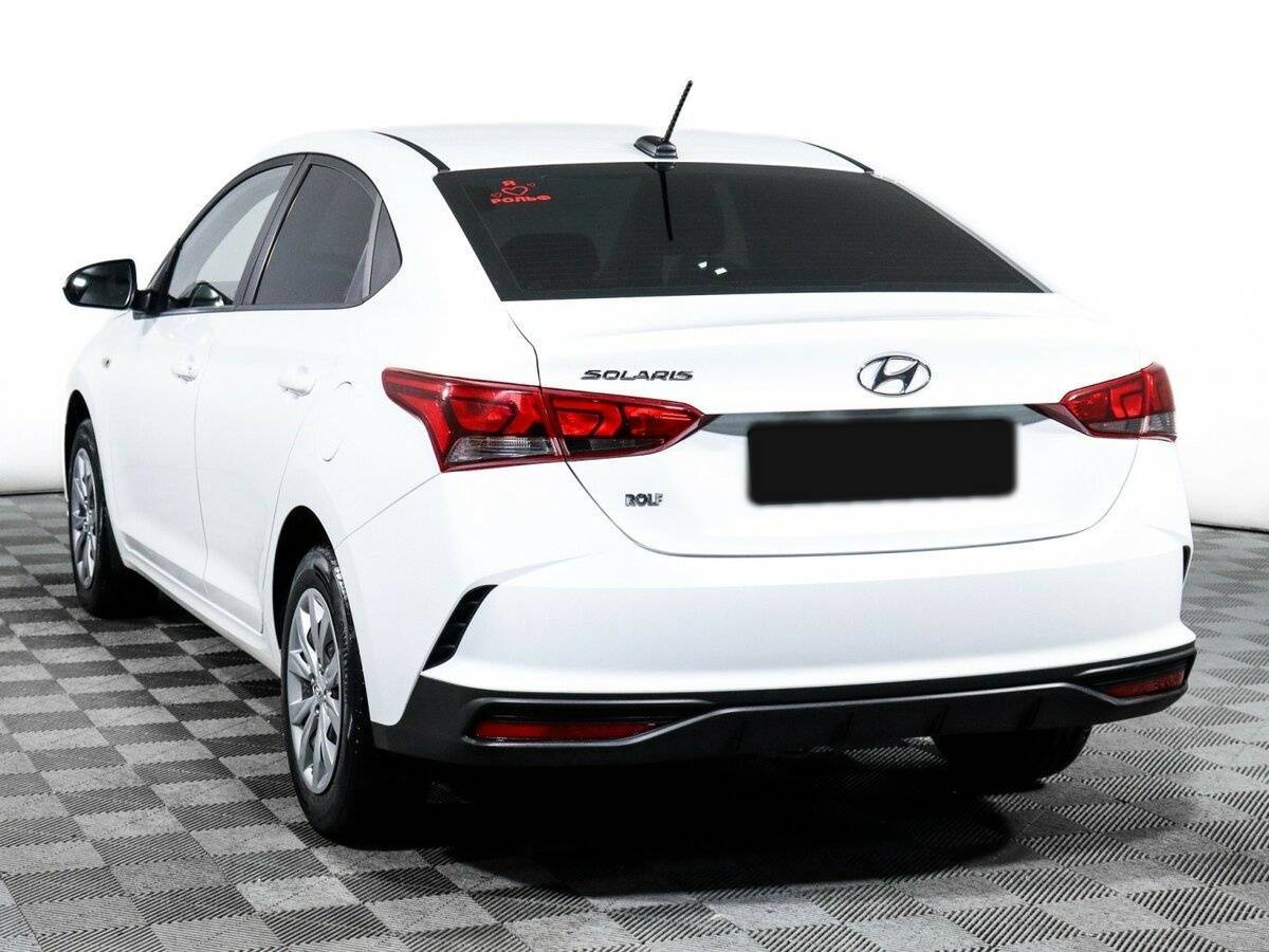Hyundai Solaris с пробегом — 2021 год. Фото: #5