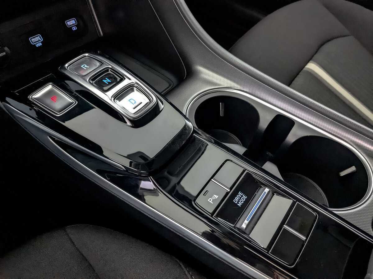 Hyundai Sonata с пробегом — 2021 год. Фото: #21