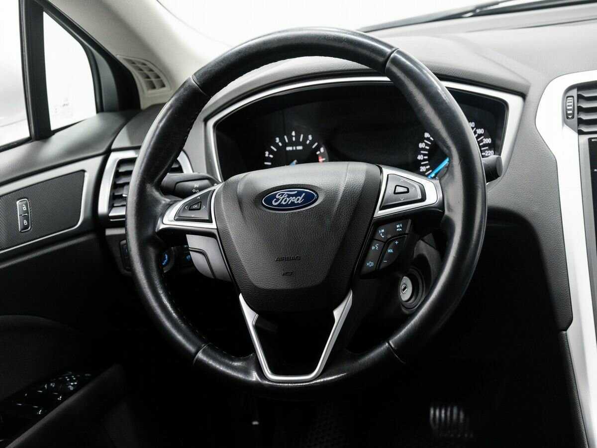 Ford Mondeo с пробегом — 2018 год. Фото: #12