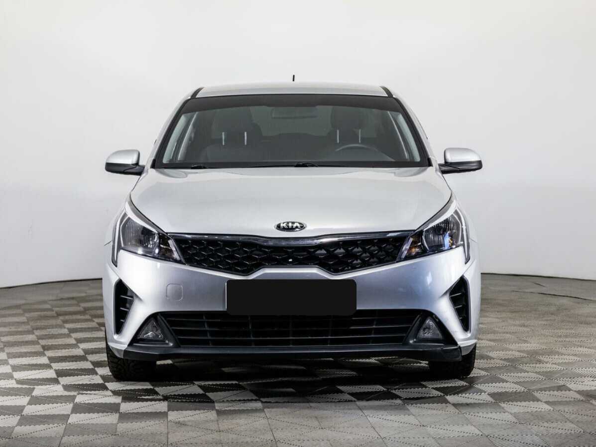 Kia Rio с пробегом — 2021 год. Фото: #1
