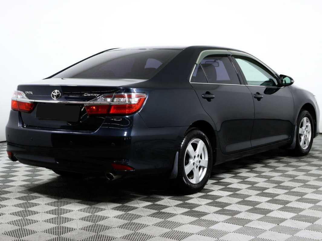 Toyota Camry с пробегом — 2015 год. Фото: #4