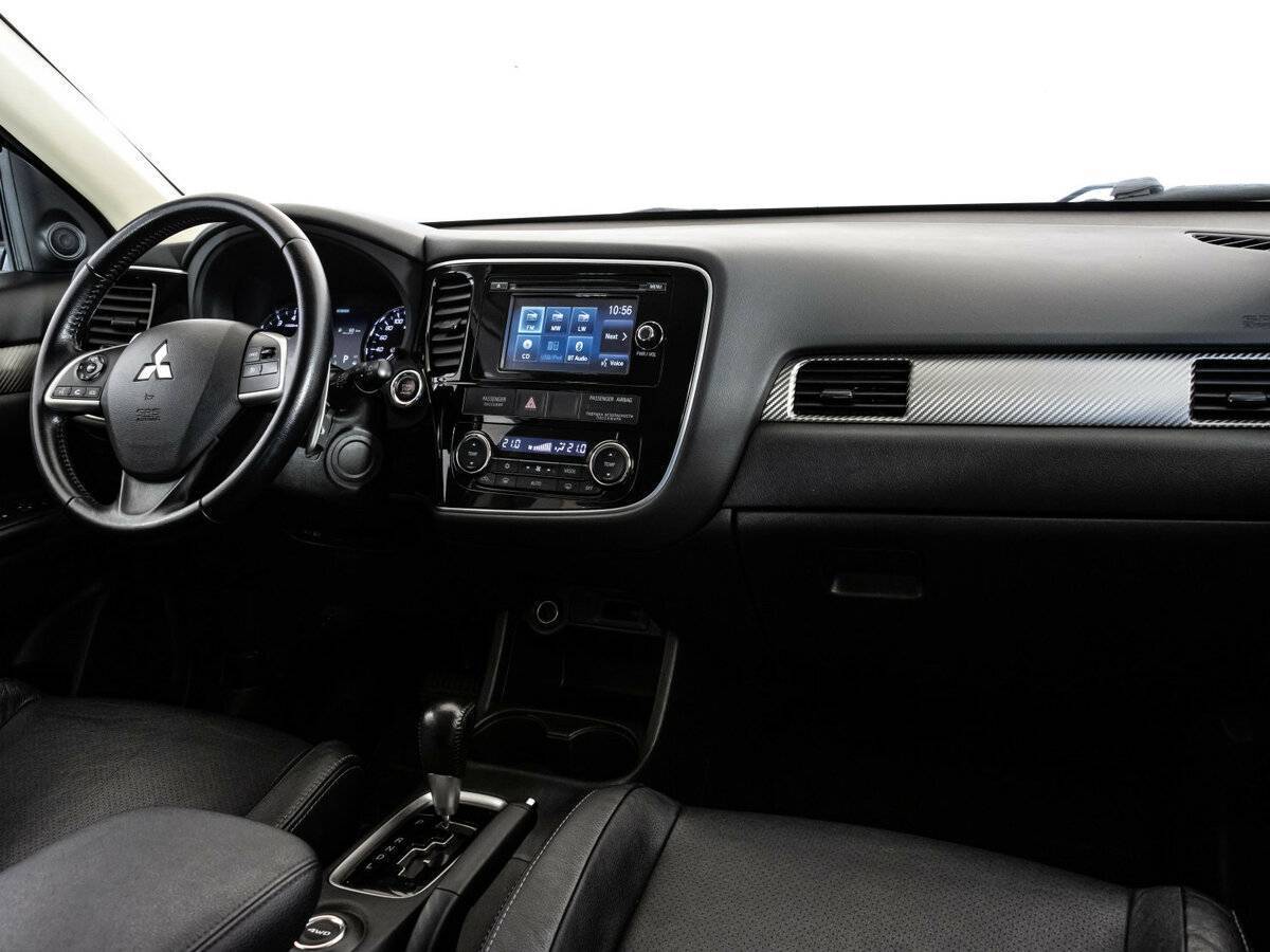 Mitsubishi Outlander с пробегом — 2014 год. Фото: #6