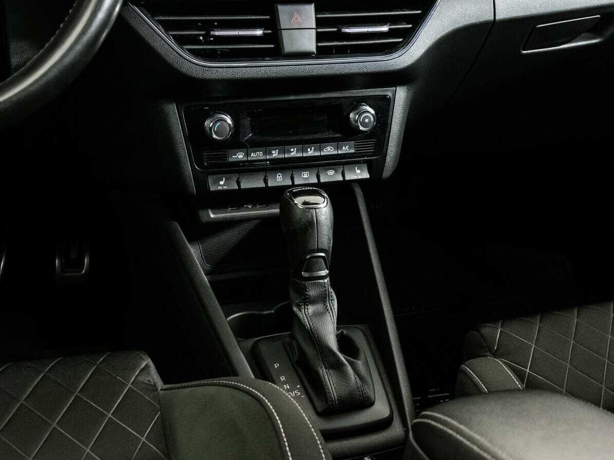 Skoda Rapid с пробегом — 2021 год. Фото: #9