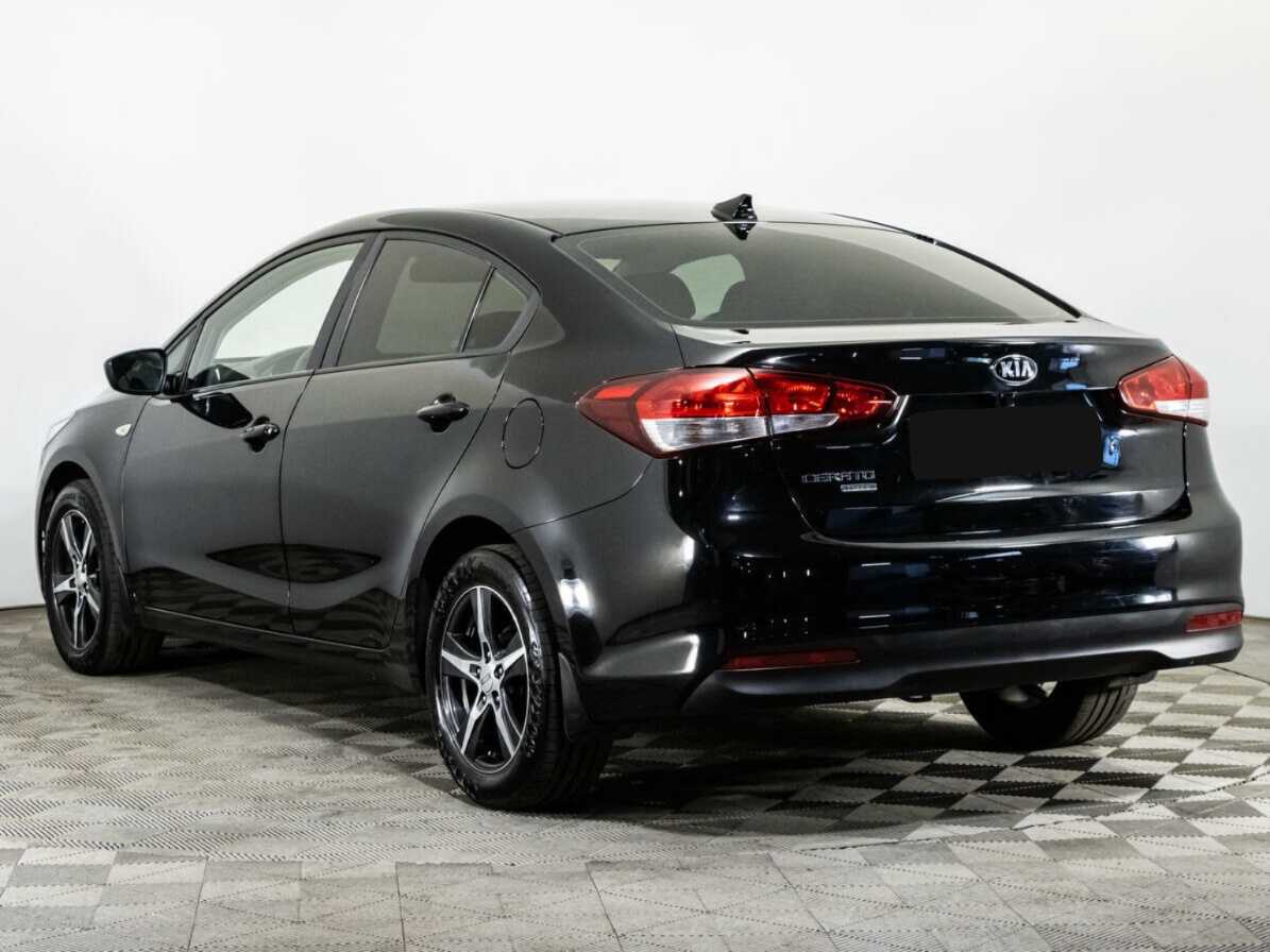 Kia Cerato с пробегом — 2019 год. Фото: #6