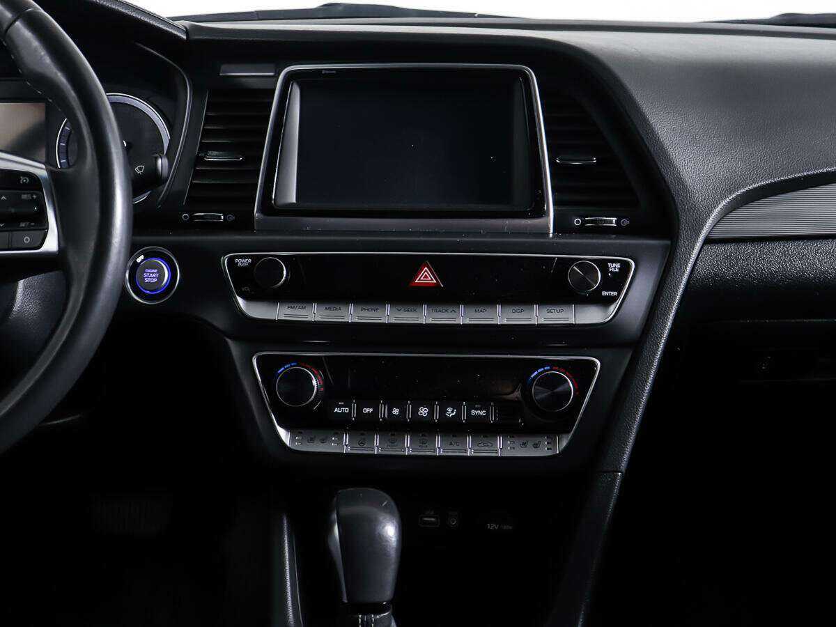 Hyundai Sonata с пробегом — 2017 год. Фото: #11