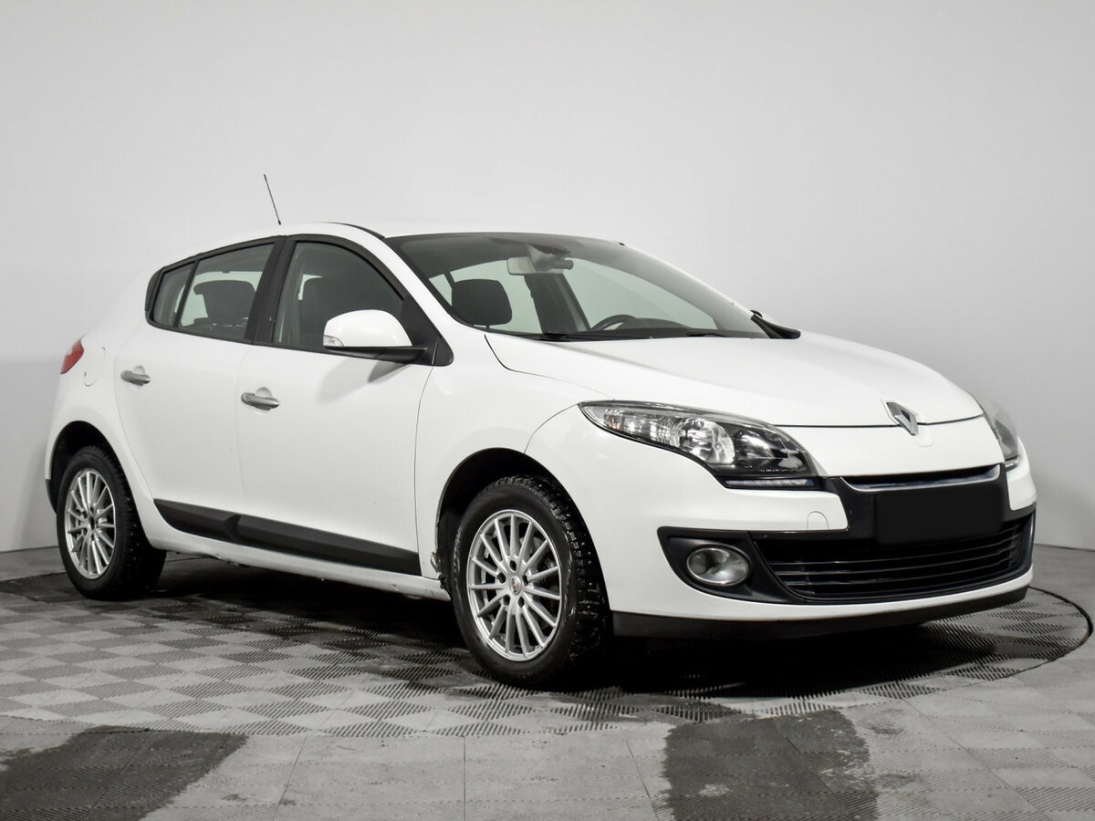 Renault Megane с пробегом — 2013 год. Фото: #2