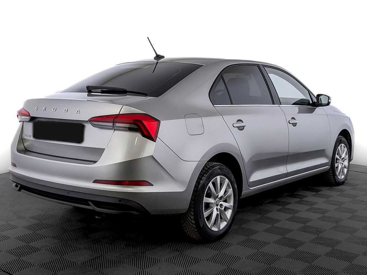 Skoda Rapid с пробегом — 2021 год. Фото: #4