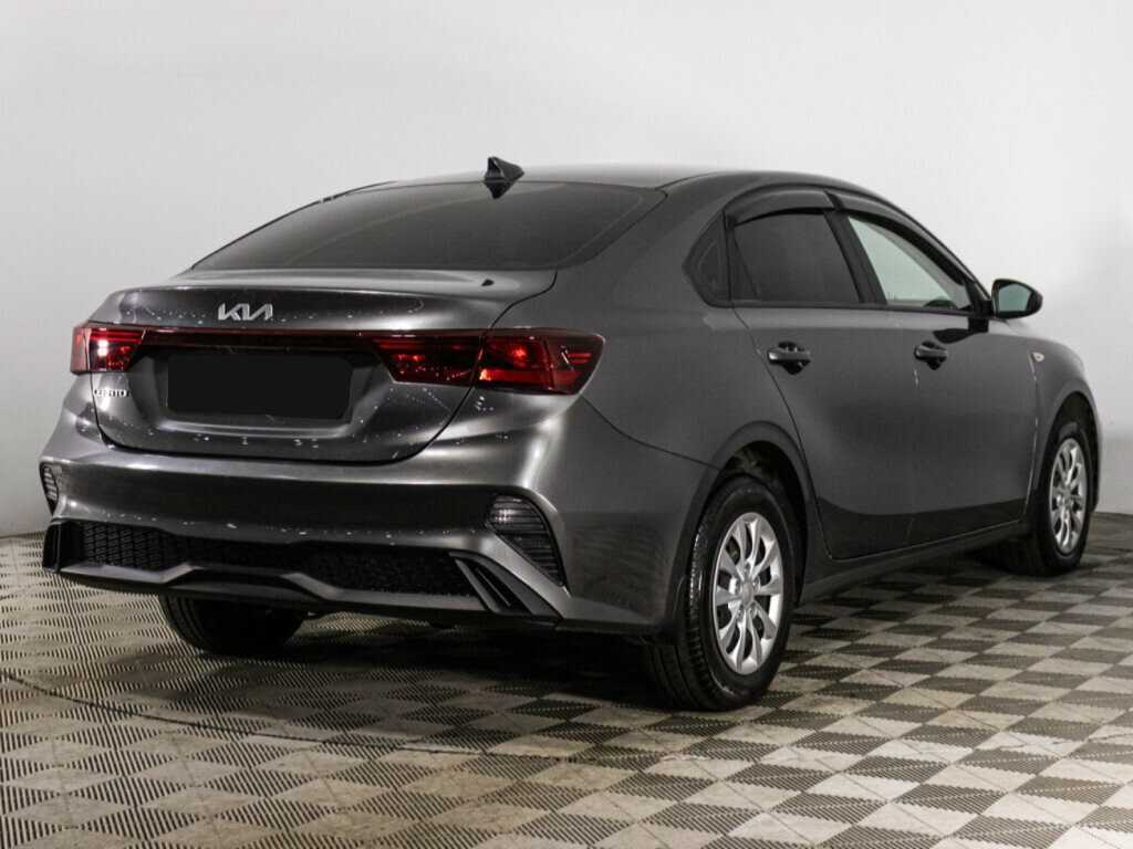 Kia Cerato с пробегом — 2022 год. Фото: #4