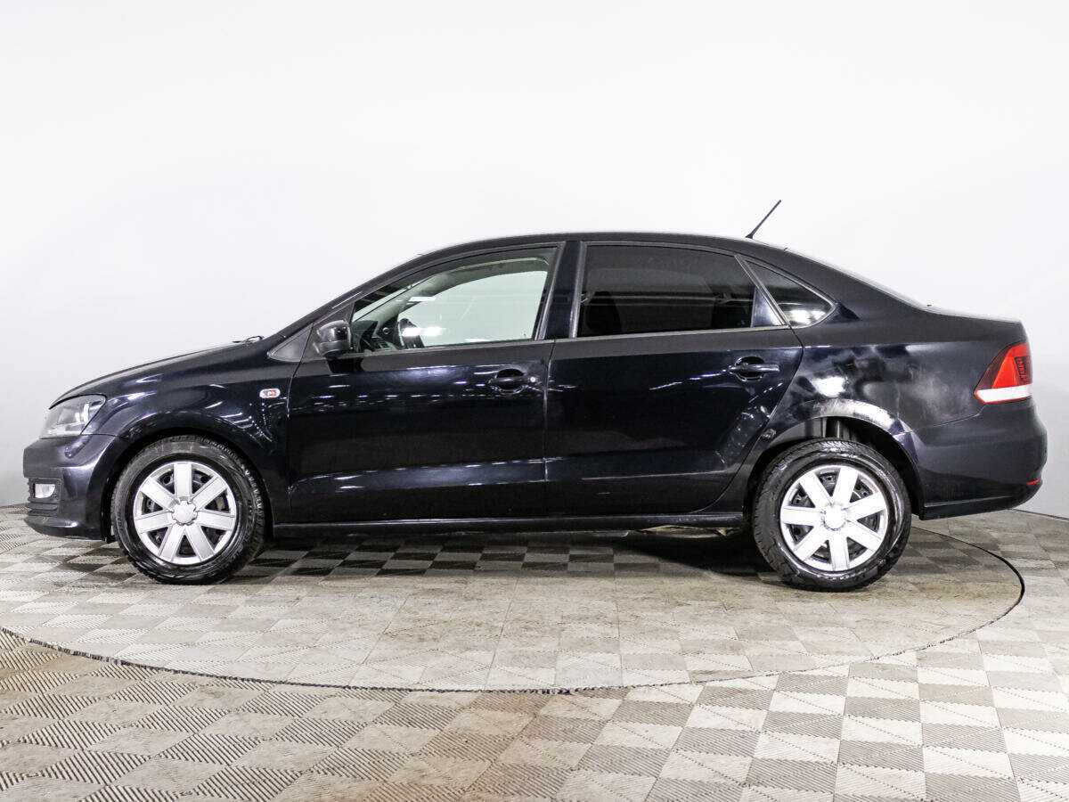 Volkswagen Polo с пробегом — 2016 год. Фото: #7