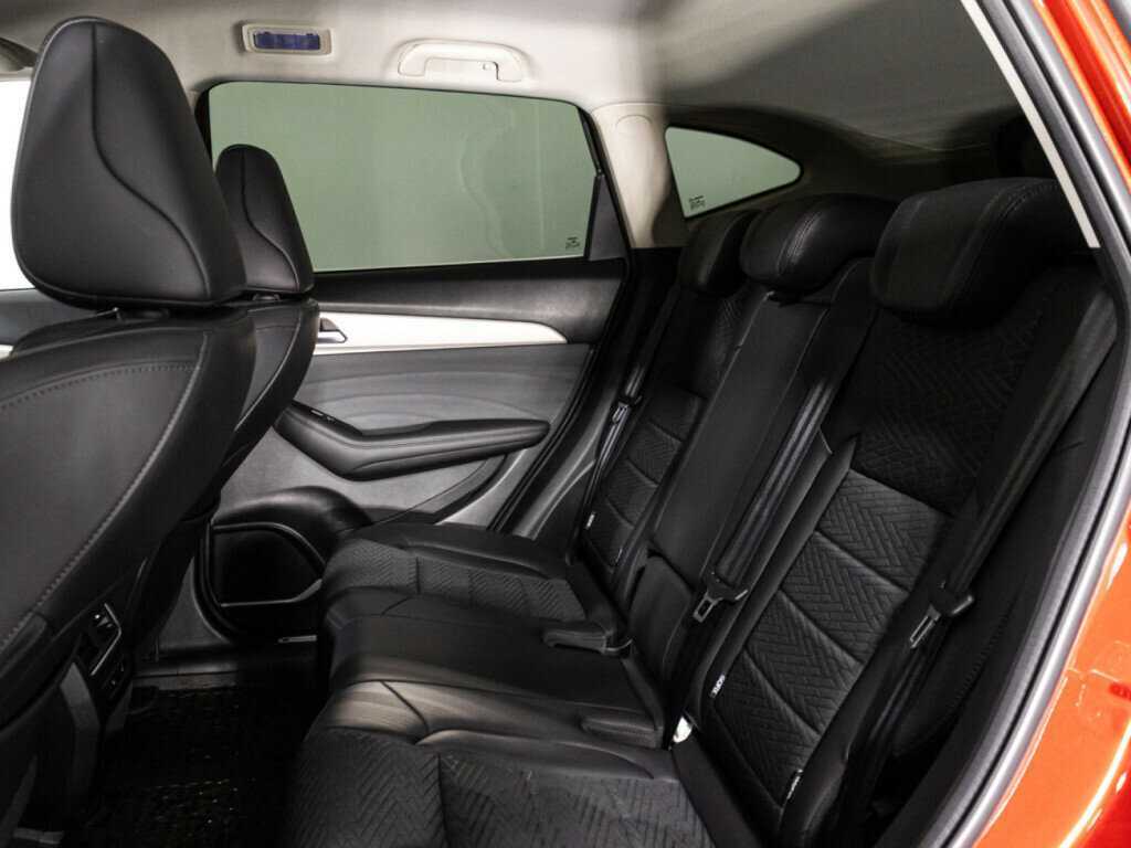 Haval F7 с пробегом — 2024 год. Фото: #9