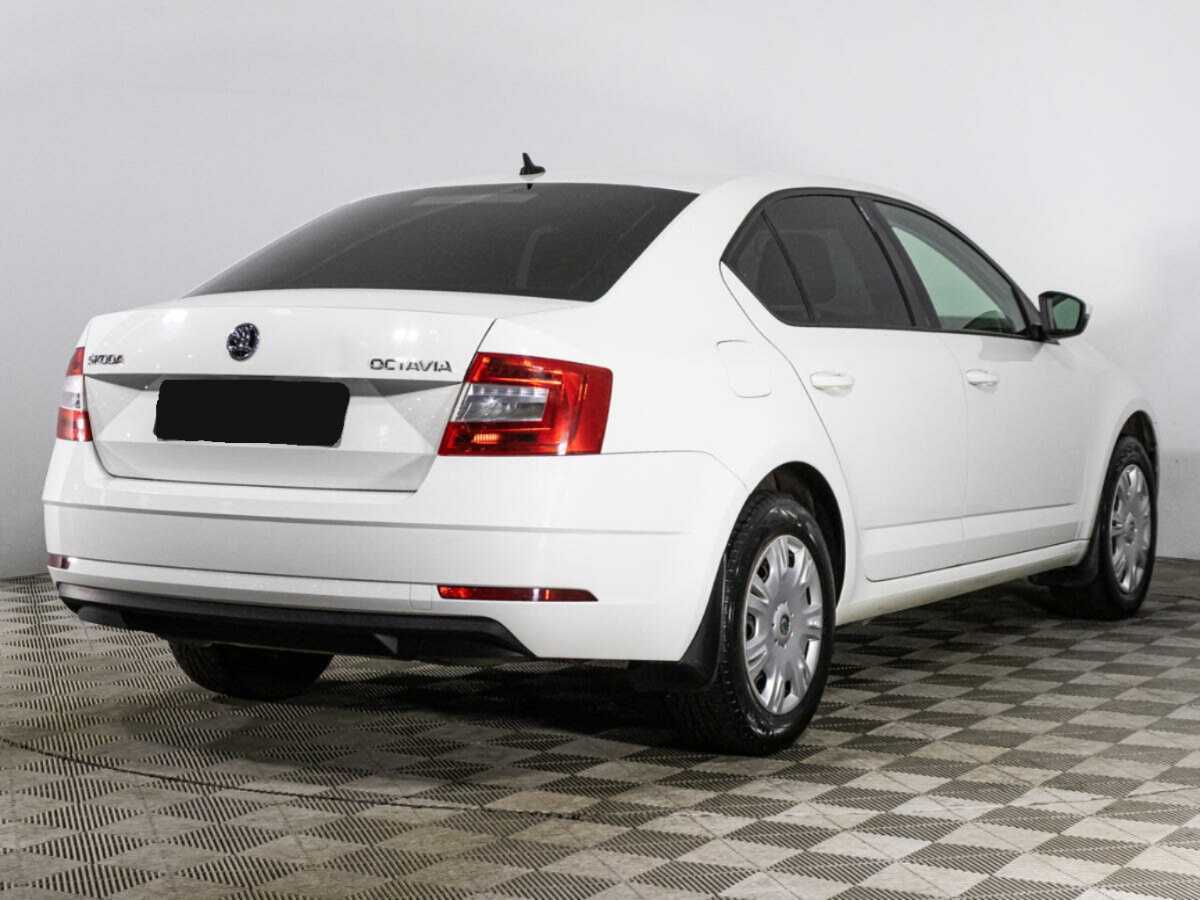 Skoda Octavia с пробегом — 2018 год. Фото: #4