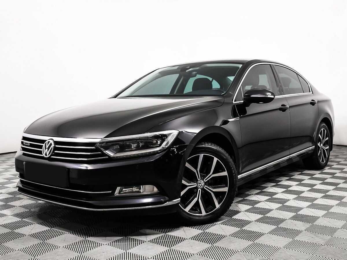 Volkswagen Passat с пробегом — 2018 год. Фото: #0