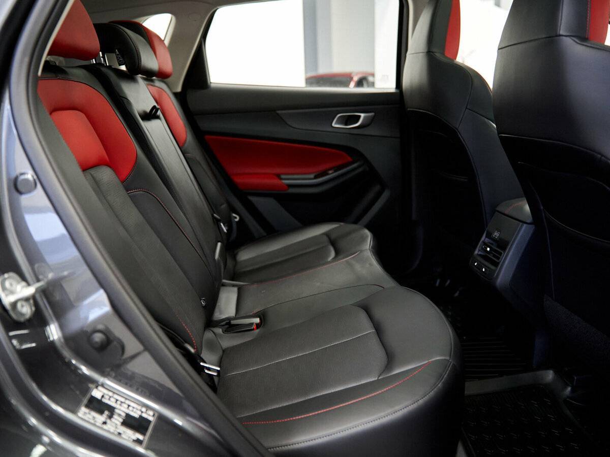 Changan UNI-S (CS55 Plus) с пробегом — 2024 год. Фото: #14