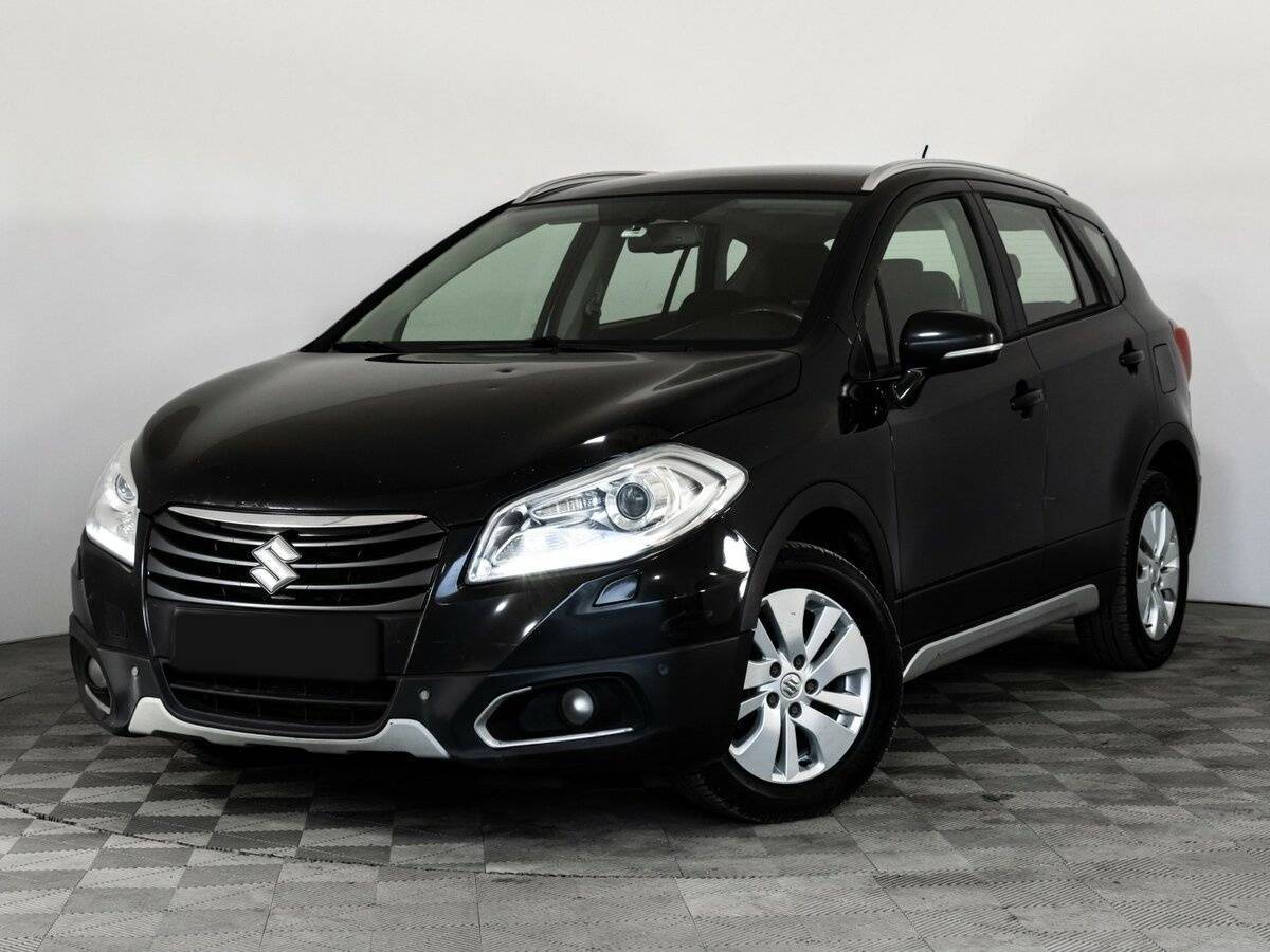 Suzuki SX4 с пробегом — 2014 год. Фото: #0