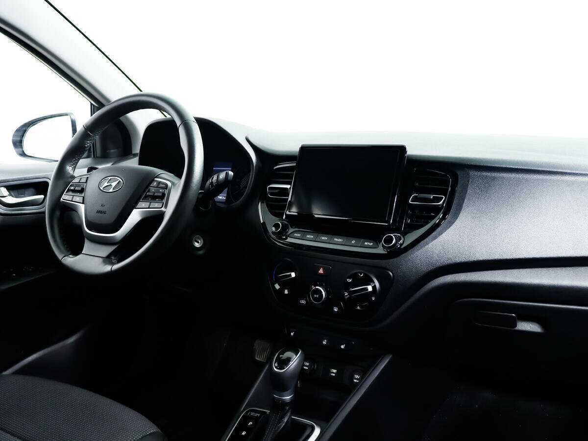 Hyundai Solaris с пробегом — 2020 год. Фото: #8