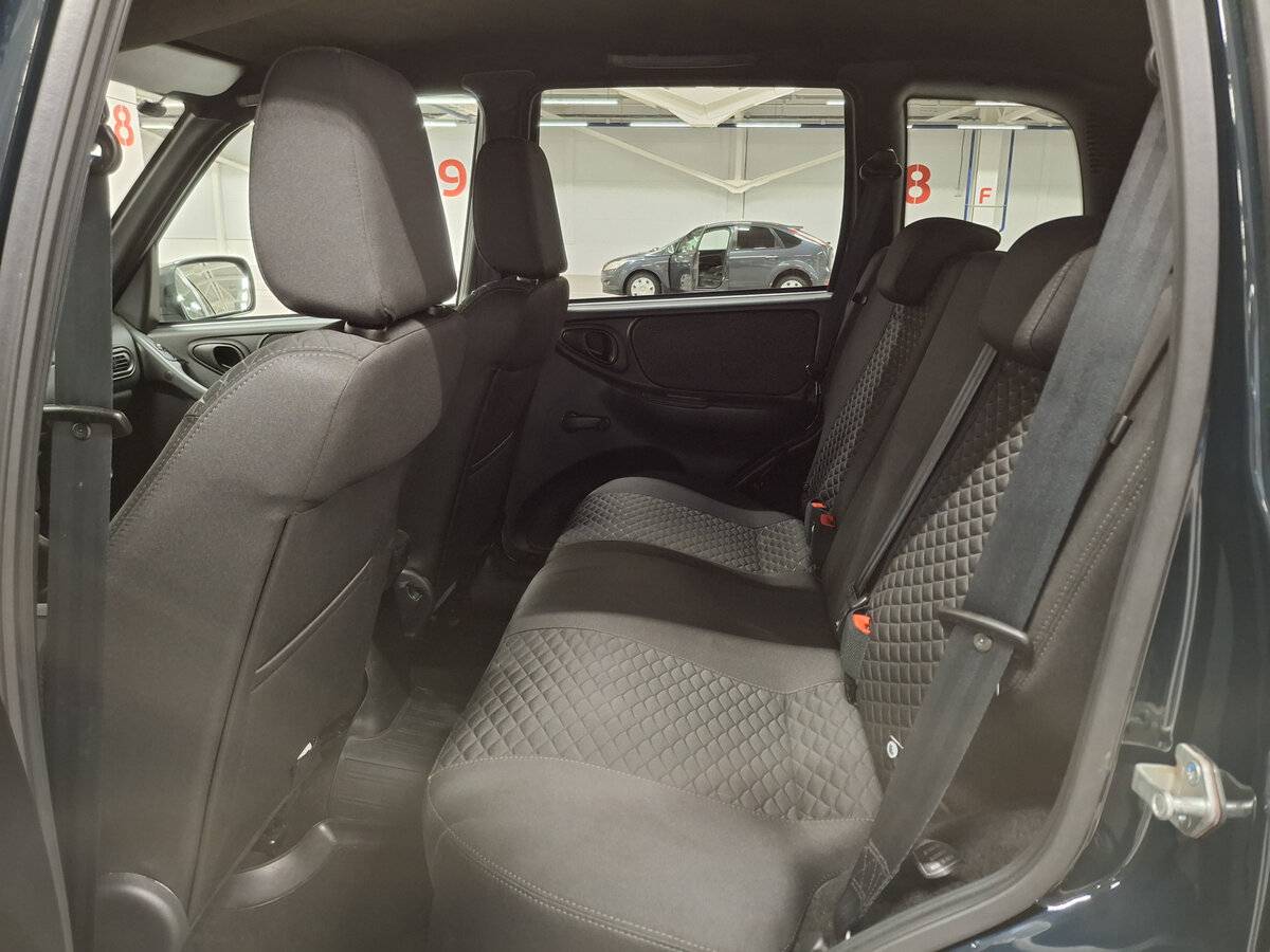 Lada (ВАЗ) Niva Travel с пробегом — 2024 год. Фото: #11