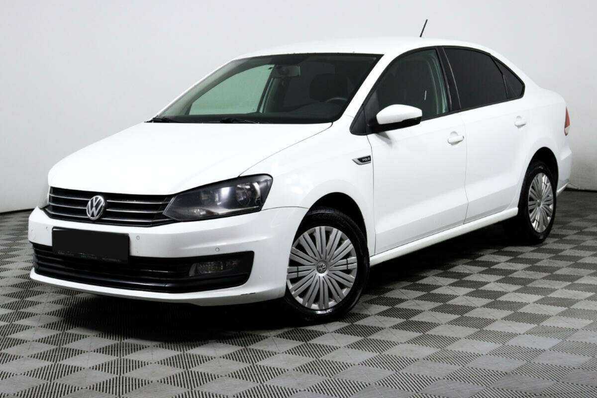 Volkswagen Polo с пробегом — 2016 год. Фото: #0