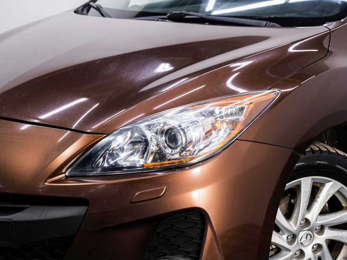 Mazda 3 с пробегом — 2012 год. Фото: #6