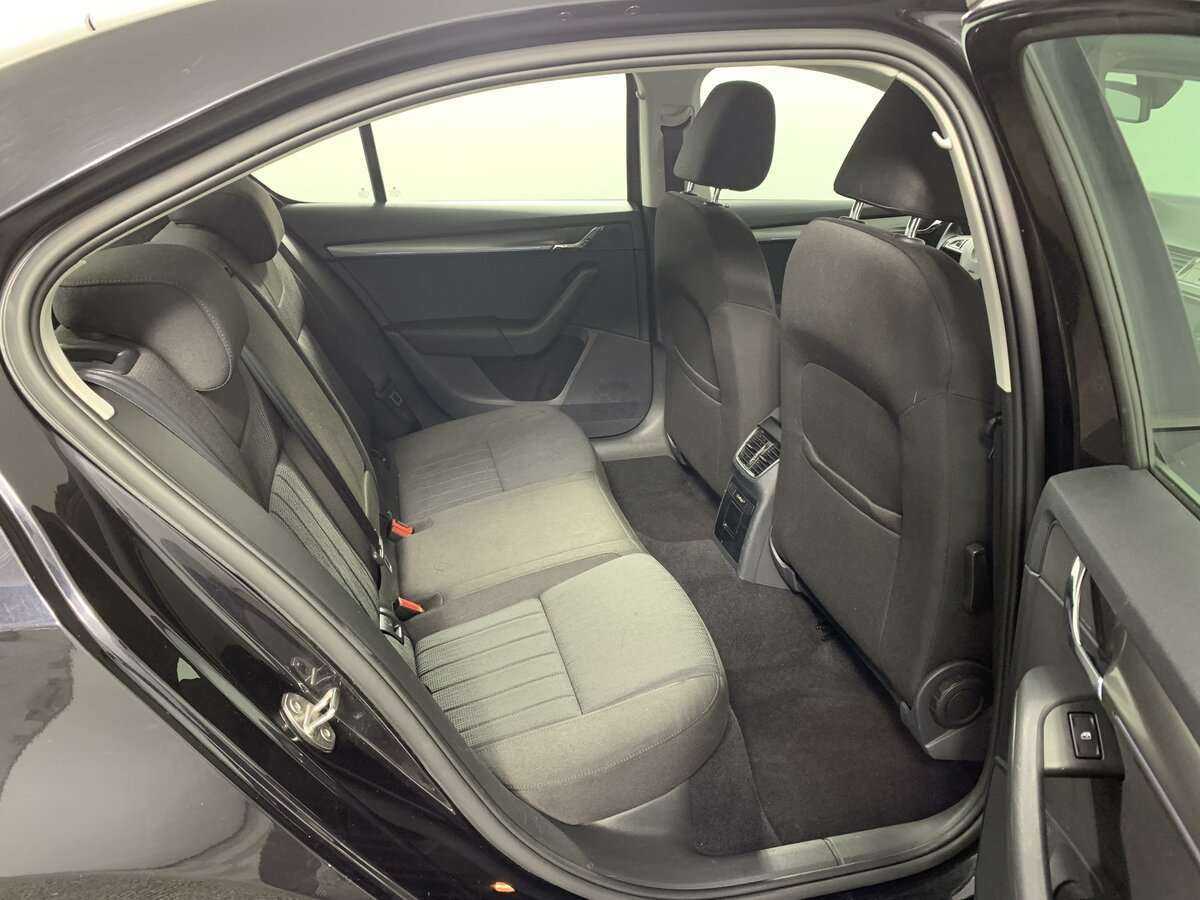 Skoda Octavia с пробегом — 2018 год. Фото: #13