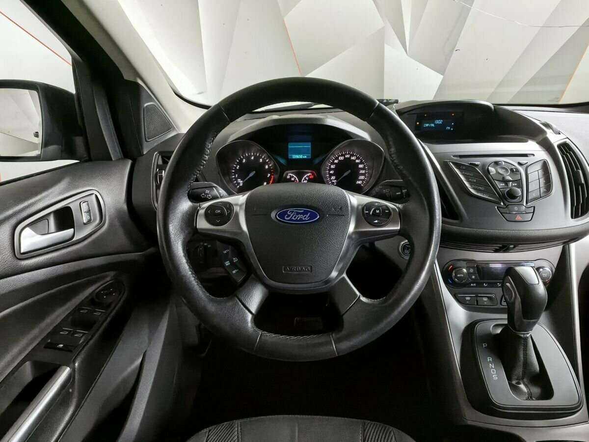 Ford Kuga с пробегом — 2016 год. Фото: #14