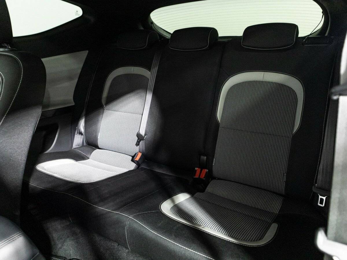 Kia Ceed с пробегом — 2016 год. Фото: #9