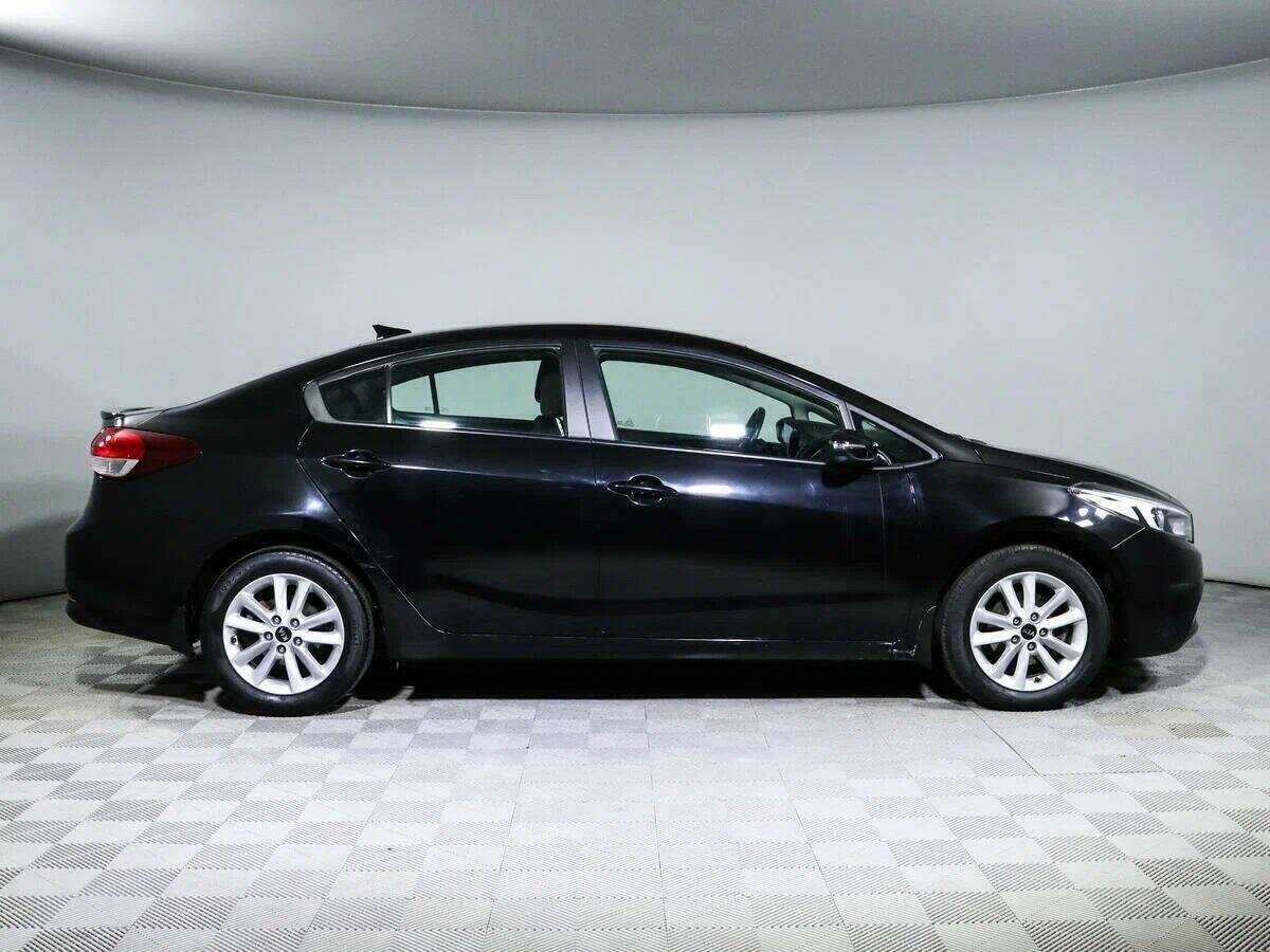 Kia Cerato с пробегом — 2018 год. Фото: #3