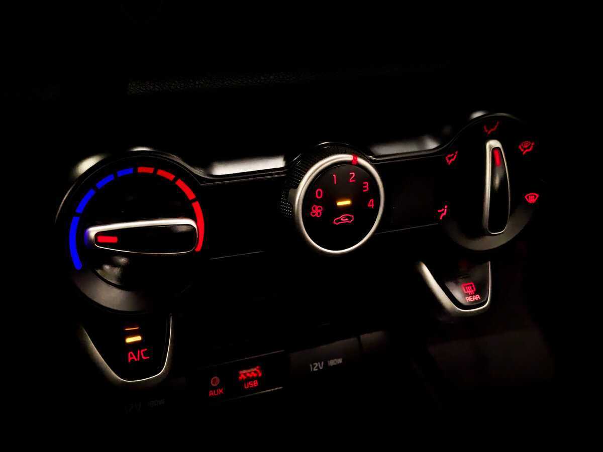 Kia Rio с пробегом — 2020 год. Фото: #22