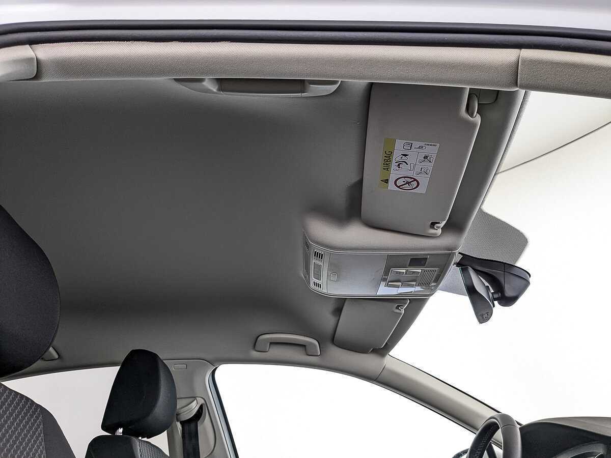 Volkswagen Passat с пробегом — 2017 год. Фото: #22