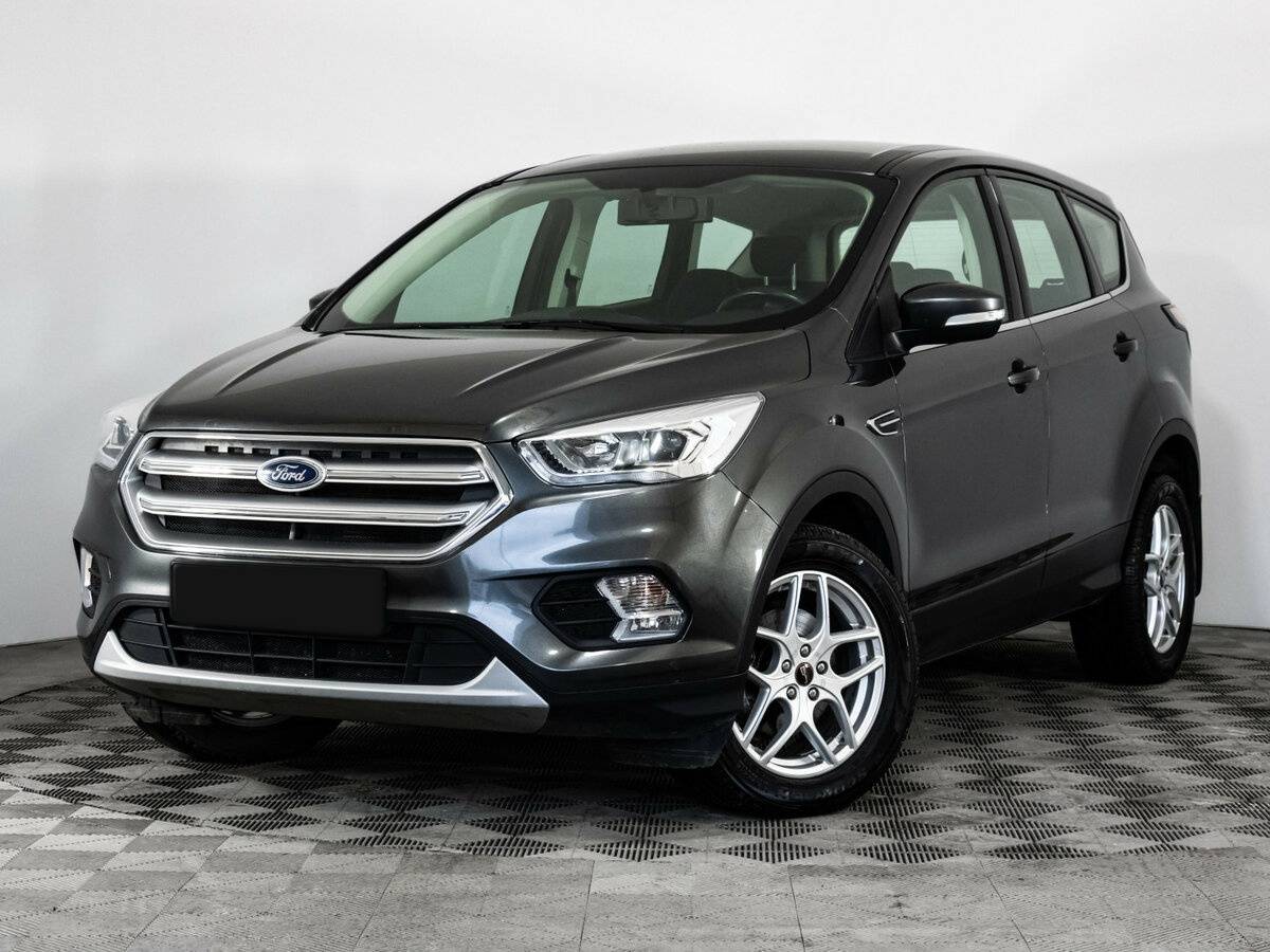 Ford Kuga с пробегом — 2017 год. Фото: #0