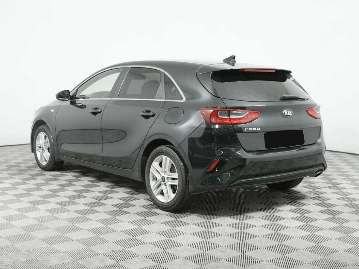 Kia Ceed с пробегом — 2018 год. Фото: #6