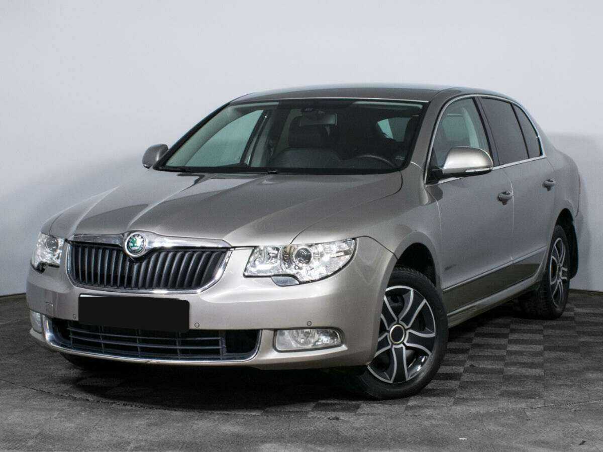 Skoda Superb с пробегом — 2013 год. Посмотреть фото