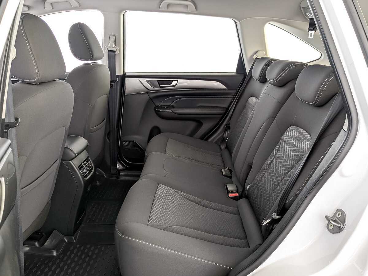 Haval M6 с пробегом — 2023 год. Фото: #9