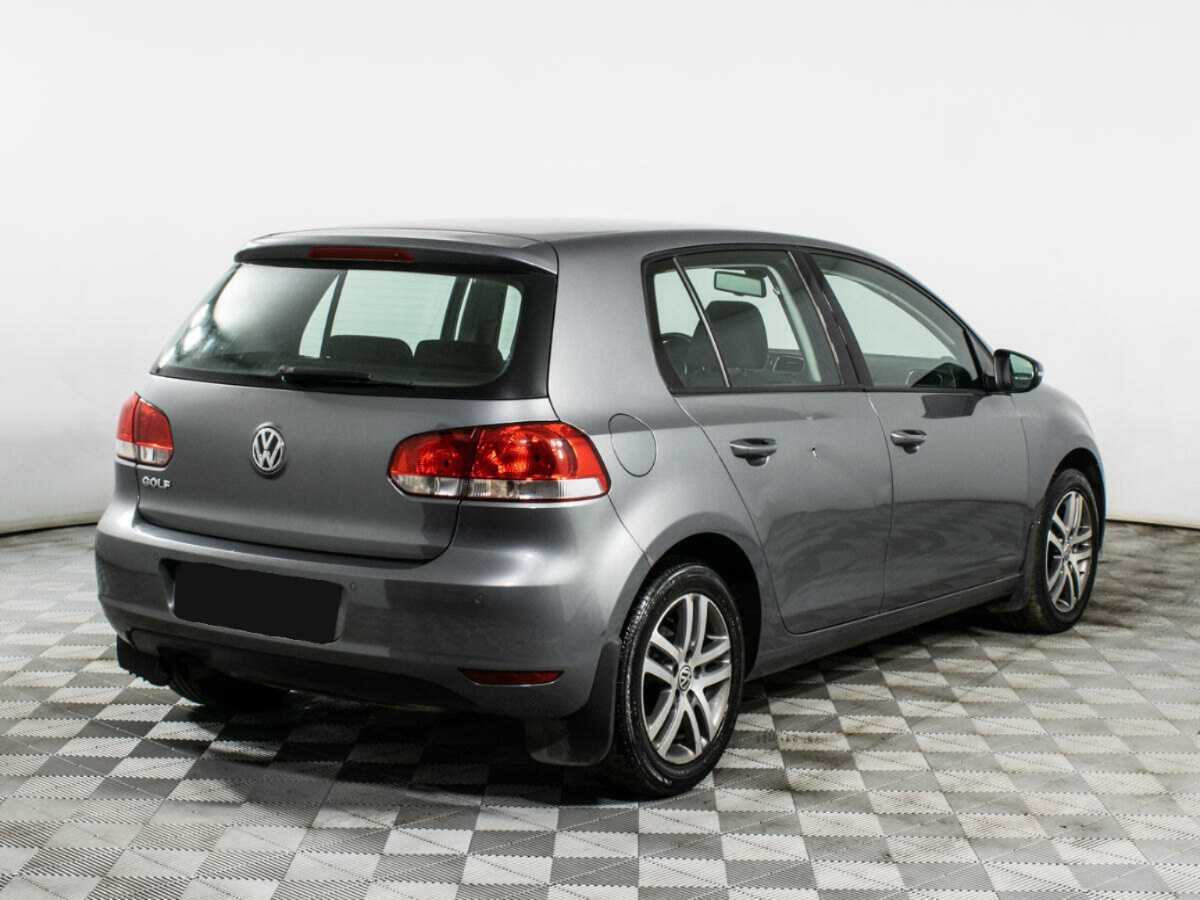 Volkswagen Golf с пробегом — 2012 год. Фото: #3