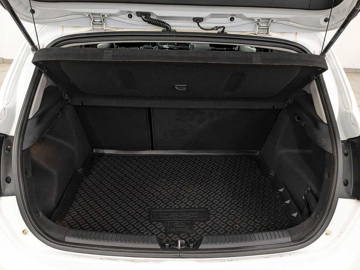 Kia Ceed с пробегом — 2017 год. Фото: #9