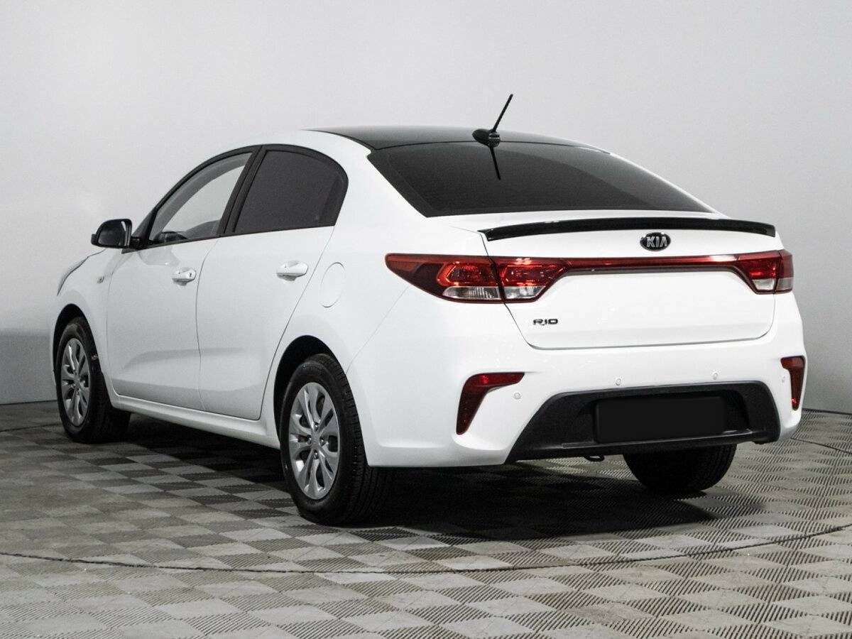 Kia Rio с пробегом — 2019 год. Фото: #6